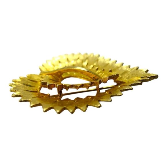 Mamsellev 1970’s Gold Double Heart Brooch Signed 
Vintage Gold Leaf Brooch - Picture 3 of 10